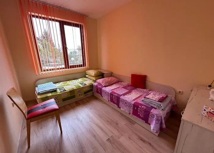 In Complex Albena Hills *